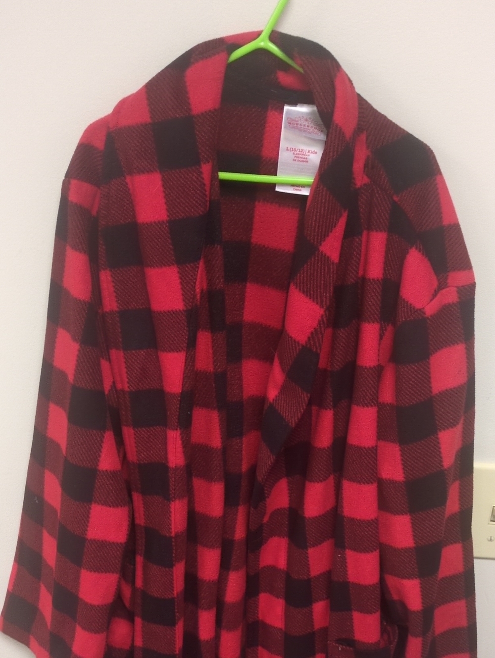 Wondershop Red and Black Buffalo Plaid Kids Robe